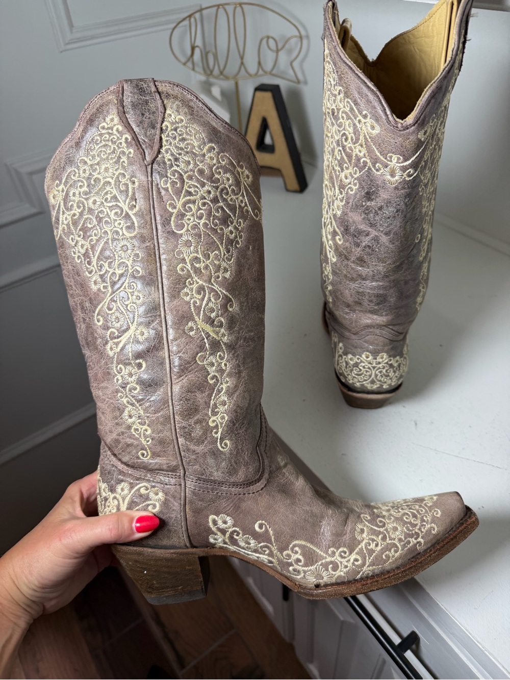 Corral Boots Women's 10 Brown Embroidered Cowboy Boots Leather Western Cowgirl - Picture 6 of 8